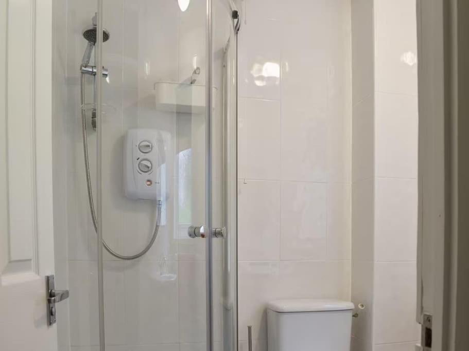 24 Valley Callington
